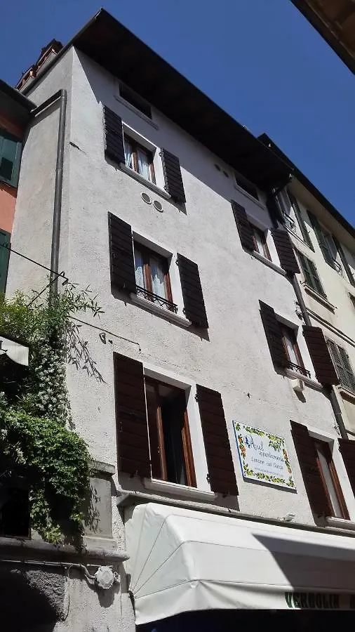 Ariel Appartamenti Limone sul Garda Itálie